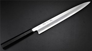 Yanagi Knife 柳葉刀鋪. Akazawa Kasumi Yanagi