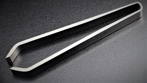 Picture of Thick Fish Bone Tweezers (Straight)